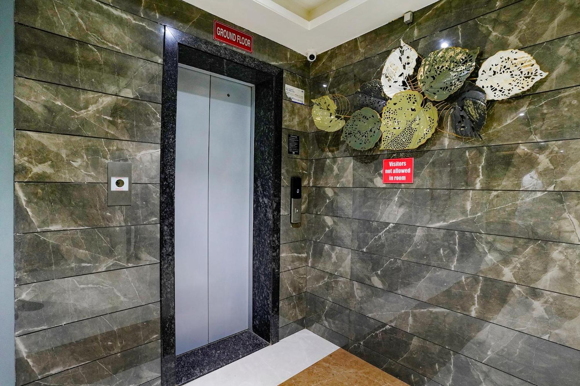 Fabhotel Prime Hangout - Narhe Yerandwane 외부 사진